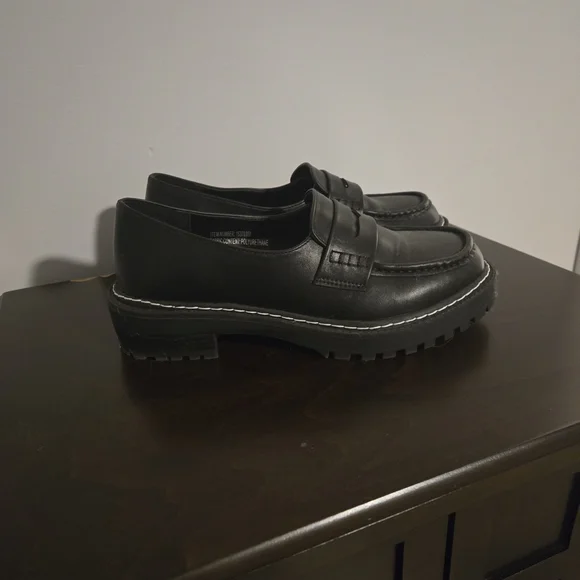 Torrid Black Chunky Loafers - Picture 3 of 6